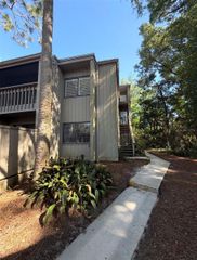 211 CROWN OAKS WAY N/A, Longwood, FL 32779