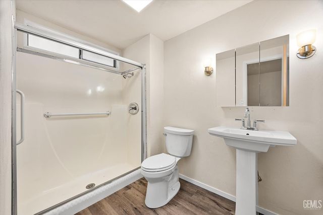 605 46th Street, Bakersfield, CA 93301