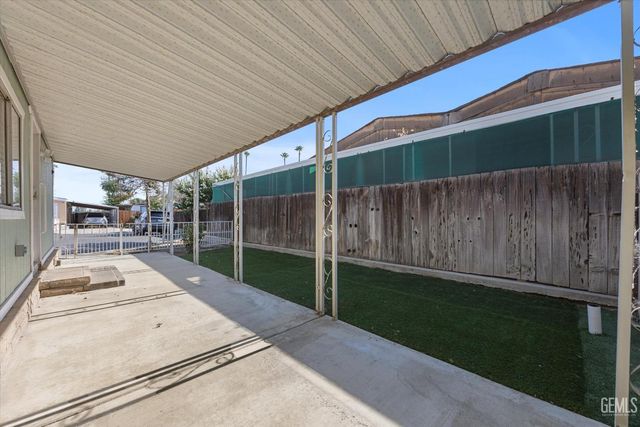 605 46th Street, Bakersfield, CA 93301