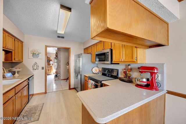 2494 STONEBRIDGE Drive, Orange Park, FL 32065