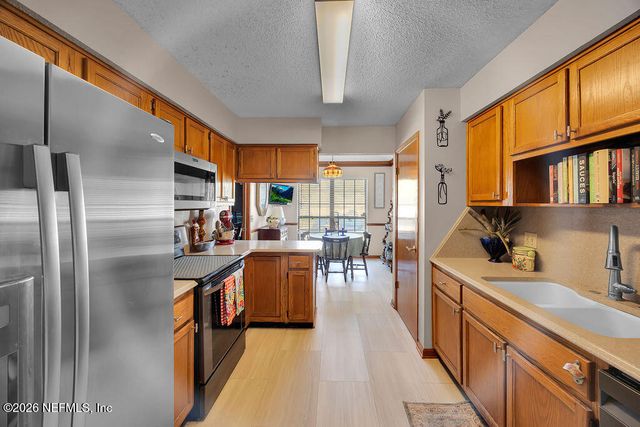 2494 STONEBRIDGE Drive, Orange Park, FL 32065