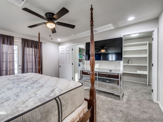 228 E Mohawk Boulevard, Tulsa, OK 74106