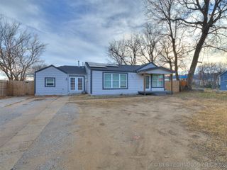 228 E Mohawk Boulevard, Tulsa, OK 74106
