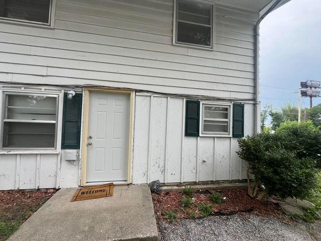 1508 FIR PL 1-4, Columbia, MO 65201