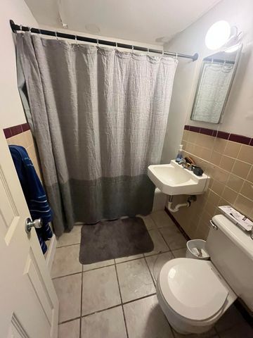 1508 FIR PL 1-4, Columbia, MO 65201