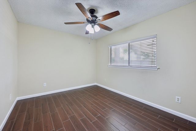 4613 Amherst Lane, Grand Prairie, TX 75052