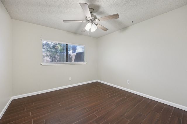 4613 Amherst Lane, Grand Prairie, TX 75052