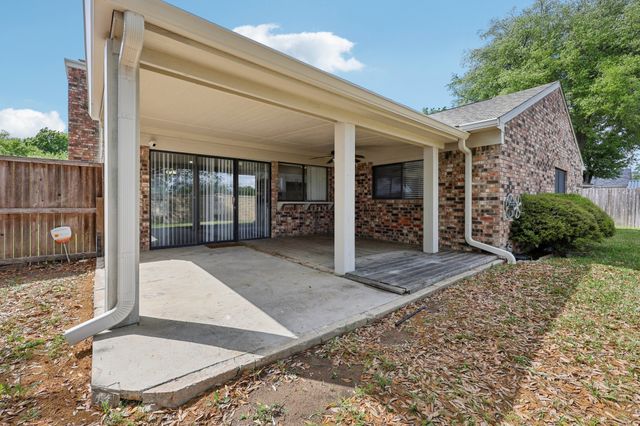 4613 Amherst Lane, Grand Prairie, TX 75052