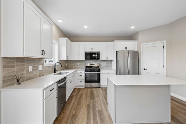 4519 89th Street NE, Monticello, MN 55328