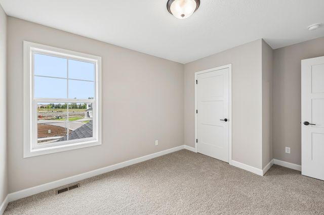 4519 89th Street NE, Monticello, MN 55328