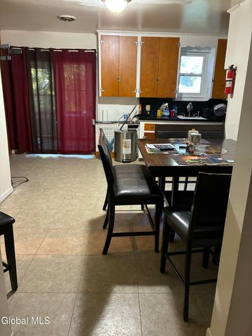 229 Green Street, Schenectady, NY 12305