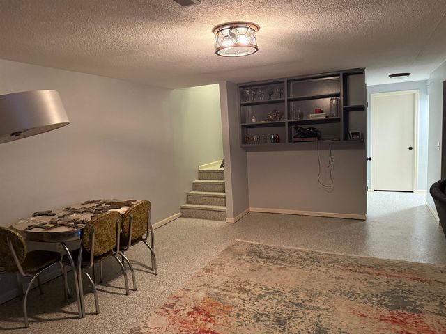 622 Crestway St, Wellington, KS 67152