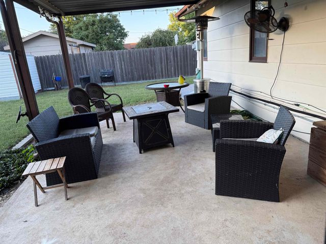 622 Crestway St, Wellington, KS 67152