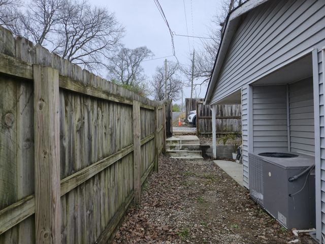 409B McIver St, Nashville, TN 37211