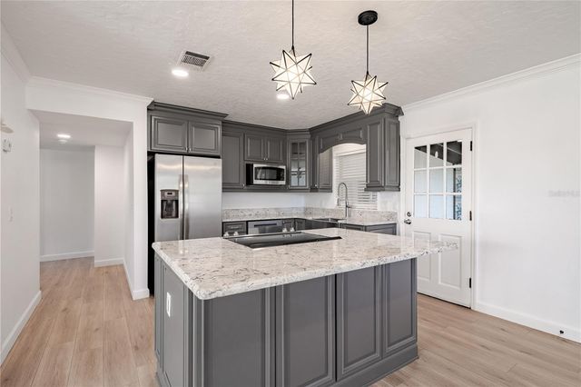 3518 FAIRWAY LANE, Orlando, FL 32804