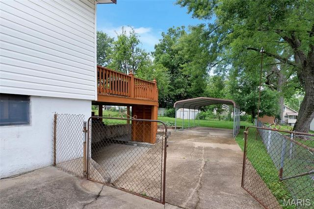 3246 Airway Avenue, Breckenridge Hills, MO 63114