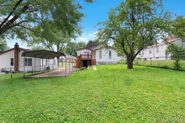 3246 Airway Avenue, Breckenridge Hills, MO 63114