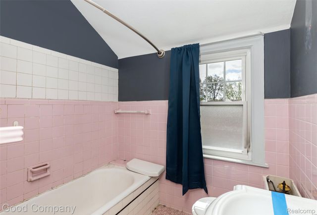 15223 Thomas Avenue, Allen Park, MI 48101