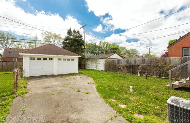 15223 Thomas Avenue, Allen Park, MI 48101
