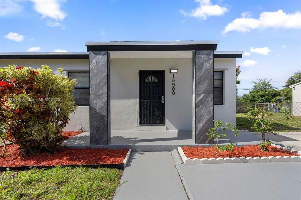 15900 NW 18th Ave, Miami Gardens, FL 33054