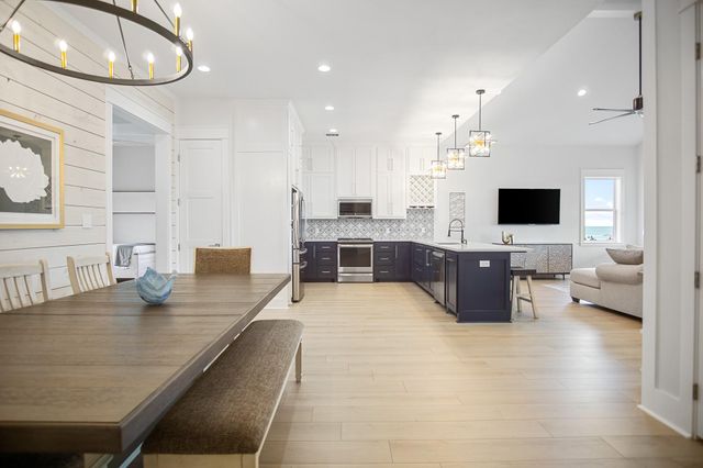 1834 Redfish Lane, Crystal Beach, TX 77650