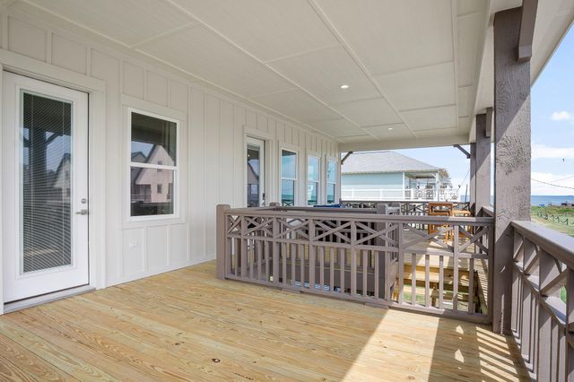 1834 Redfish Lane, Crystal Beach, TX 77650