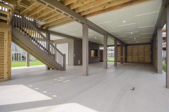 1834 Redfish Lane, Crystal Beach, TX 77650