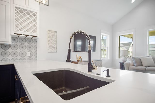 1834 Redfish Lane, Crystal Beach, TX 77650