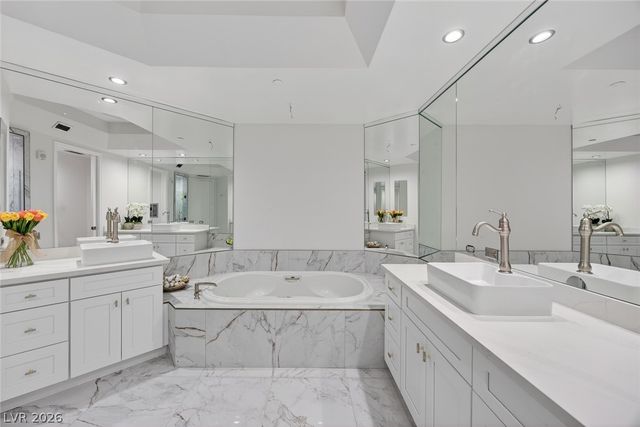 2777 Paradise Road 3605, Las Vegas, NV 89109