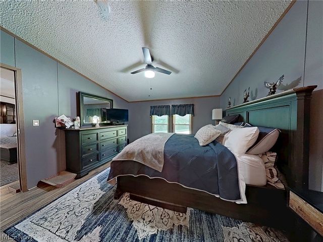 17015 Mcintosh Road, Wellsville, OH 43968