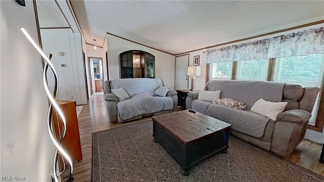 17015 Mcintosh Road, Wellsville, OH 43968