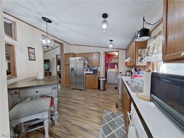 17015 Mcintosh Road, Wellsville, OH 43968