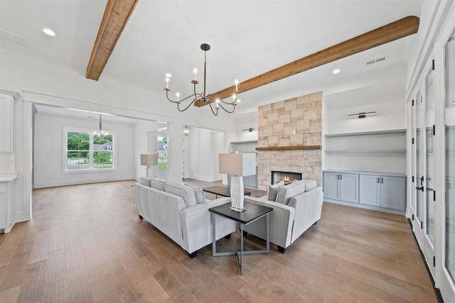 229 GRAND STEEPLE DR, Collierville, TN 38017