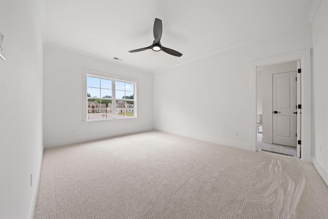 229 GRAND STEEPLE DR, Collierville, TN 38017