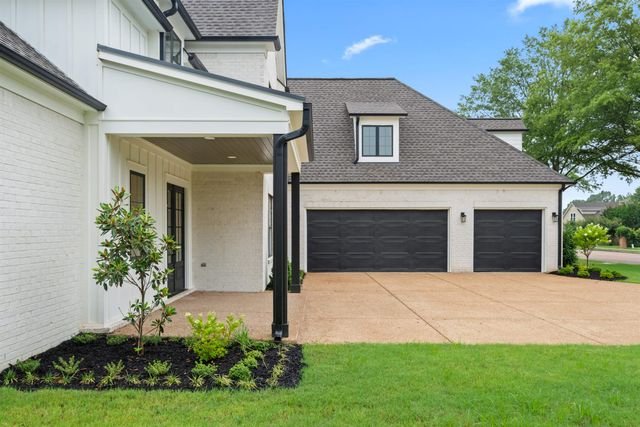 229 GRAND STEEPLE DR, Collierville, TN 38017