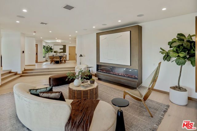 3535 Vista Haven Road, Sherman Oaks, CA 91403