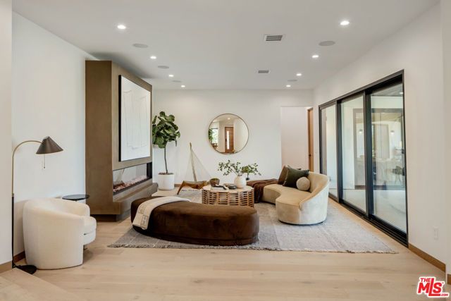 3535 Vista Haven Road, Sherman Oaks, CA 91403