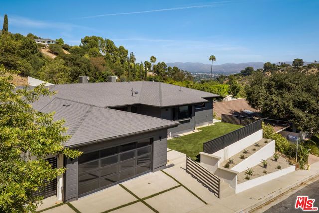 3535 Vista Haven Road, Sherman Oaks, CA 91403