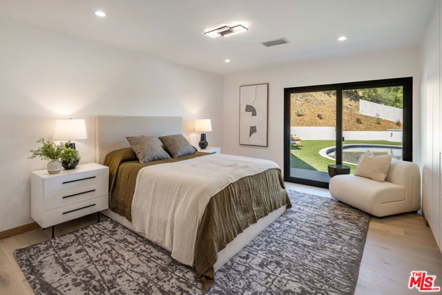 3535 Vista Haven Road, Sherman Oaks, CA 91403