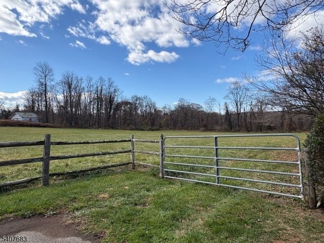 251 Old Turnpike Road, Tewksbury Twp., NJ 07830