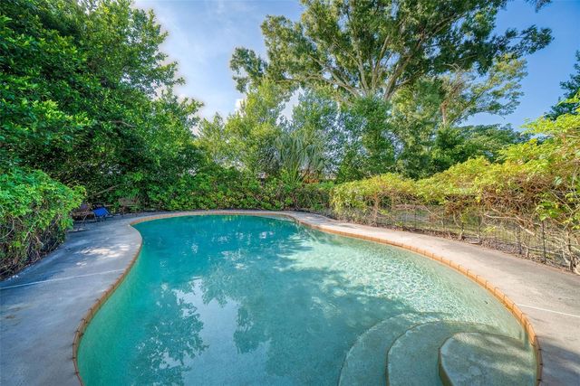 5034 OLD CHENEY HIGHWAY, Orlando, FL 32807