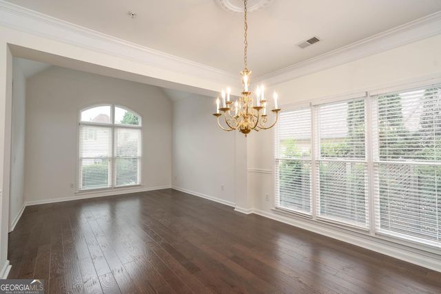 1233 Parkview Lane NW, Kennesaw, GA 30152