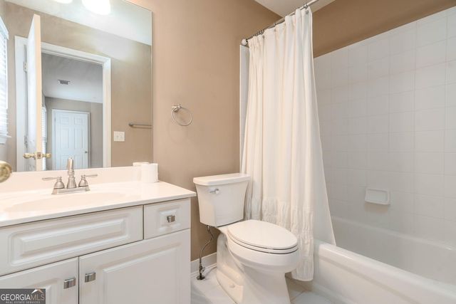 1233 Parkview Lane NW, Kennesaw, GA 30152