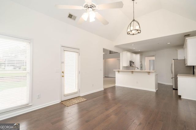 1233 Parkview Lane NW, Kennesaw, GA 30152