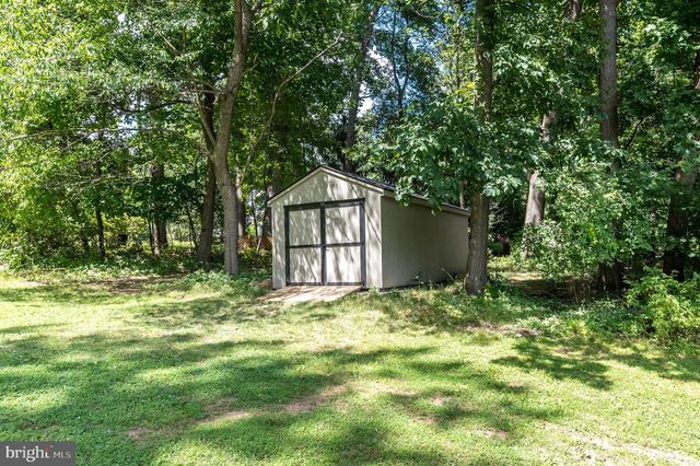 329 BIDDLE DR, Exton, PA 19341