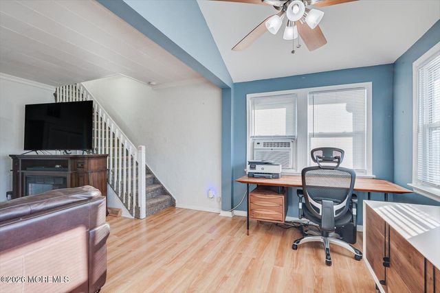 101 Crescent Street, Keansburg, NJ 07734