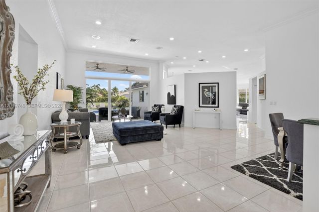2922 Medinah, Weston, FL 33332