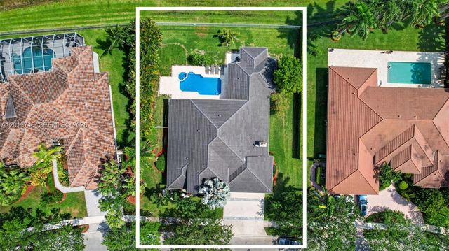 2922 Medinah, Weston, FL 33332