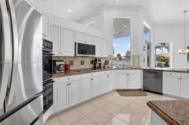 2922 Medinah, Weston, FL 33332