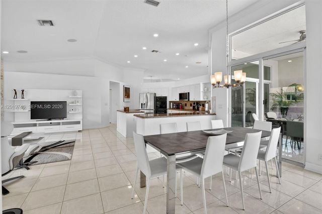 2922 Medinah, Weston, FL 33332